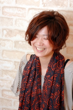 スタイリスト
